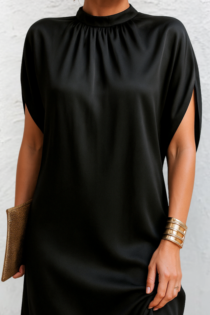 Klaudia | Elegancka, podkreślająca figurę sukienka