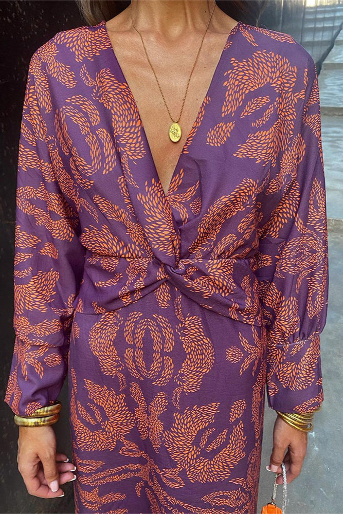 Liva | Vintage Draped Long Sleeve Midi Dress