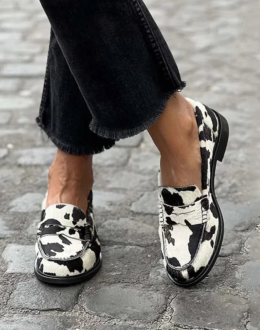 Emeryn™ | Cow-Print Loafers