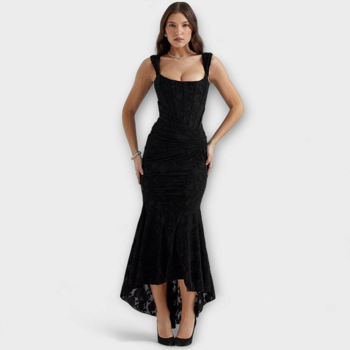 Renske - Long Dress with Elegant and Refined Corset