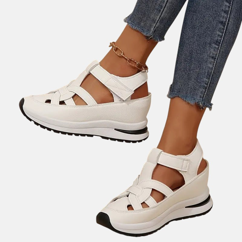 Aveta | Orthopedic Sandals