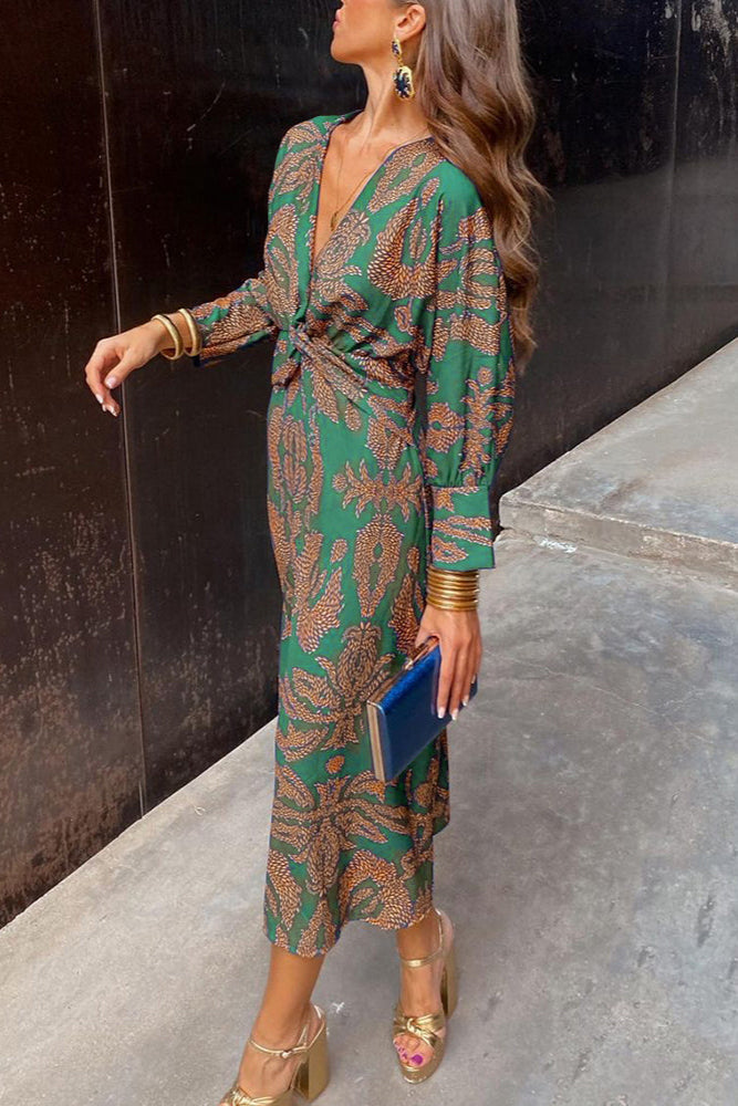 Liva | Vintage Draped Long Sleeve Midi Dress