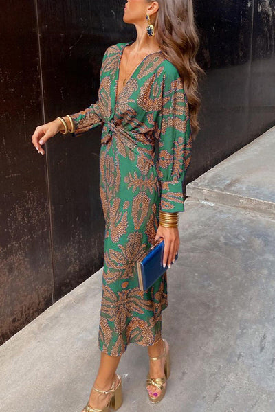 Liva | Vintage Draped Long Sleeve Midi Dress