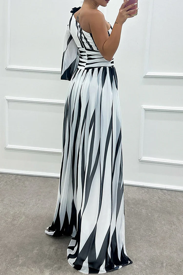Aveline | Elegancka Sukienka Maxi w Paski na Jedno Ramię