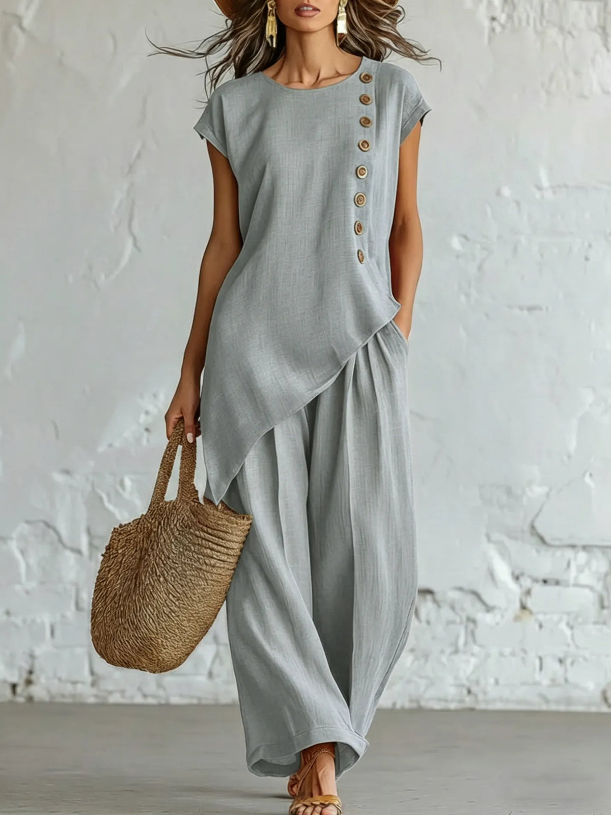 Elara – Asymmetrical Two-Piece Wide-Leg Set