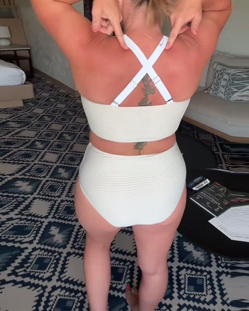 Anna | Wygodne, jednokolorowe bikini z trójkątnym stanikiem