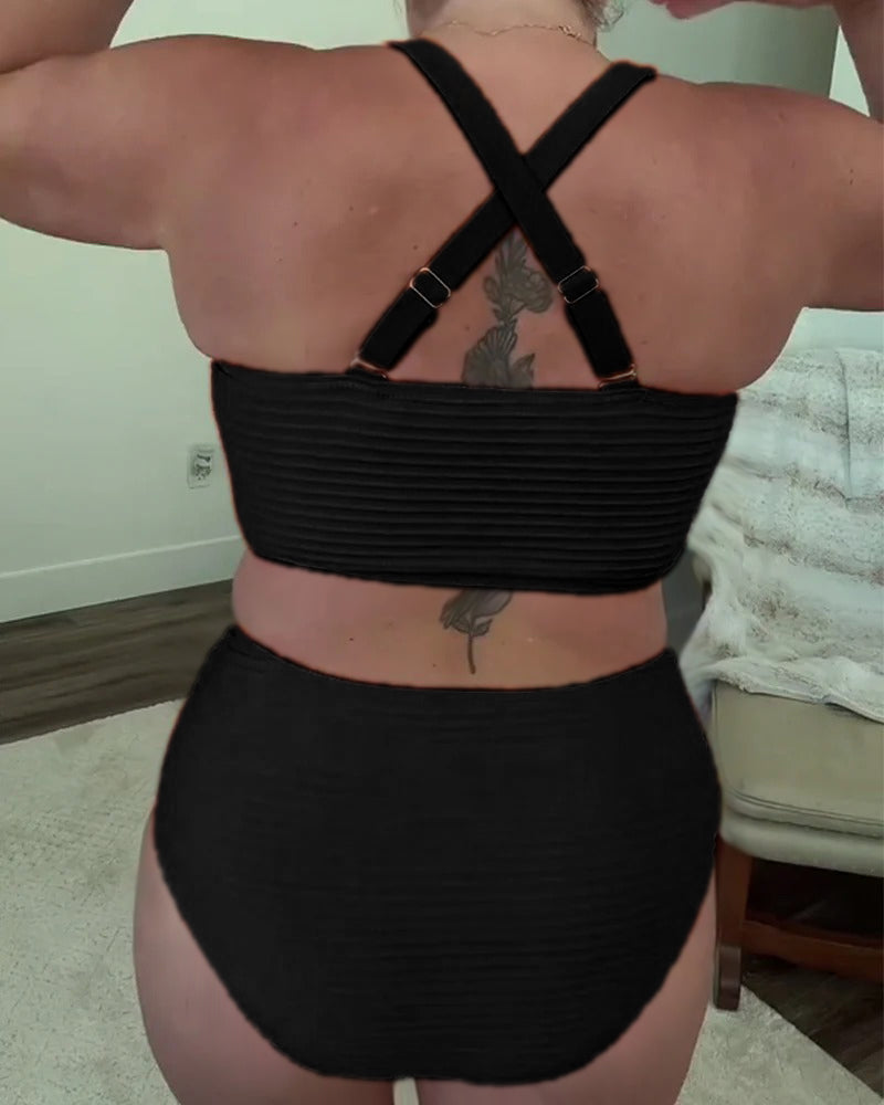 Anna | Wygodne, jednokolorowe bikini z trójkątnym stanikiem