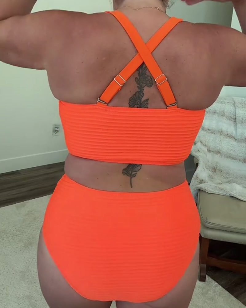 Anna | Wygodne, jednokolorowe bikini z trójkątnym stanikiem