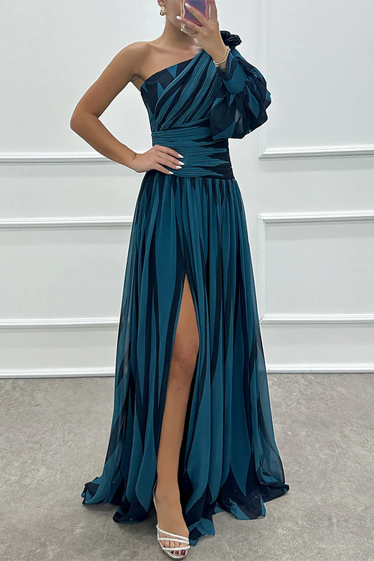 Aveline | Elegancka Sukienka Maxi w Paski na Jedno Ramię