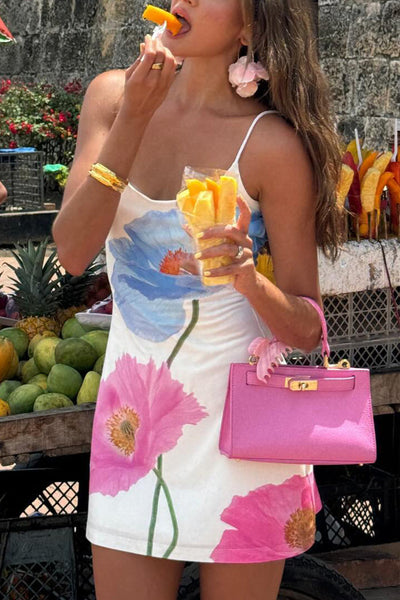 Amira | Krótka Sukienka Kwiatowa Bez Pleców