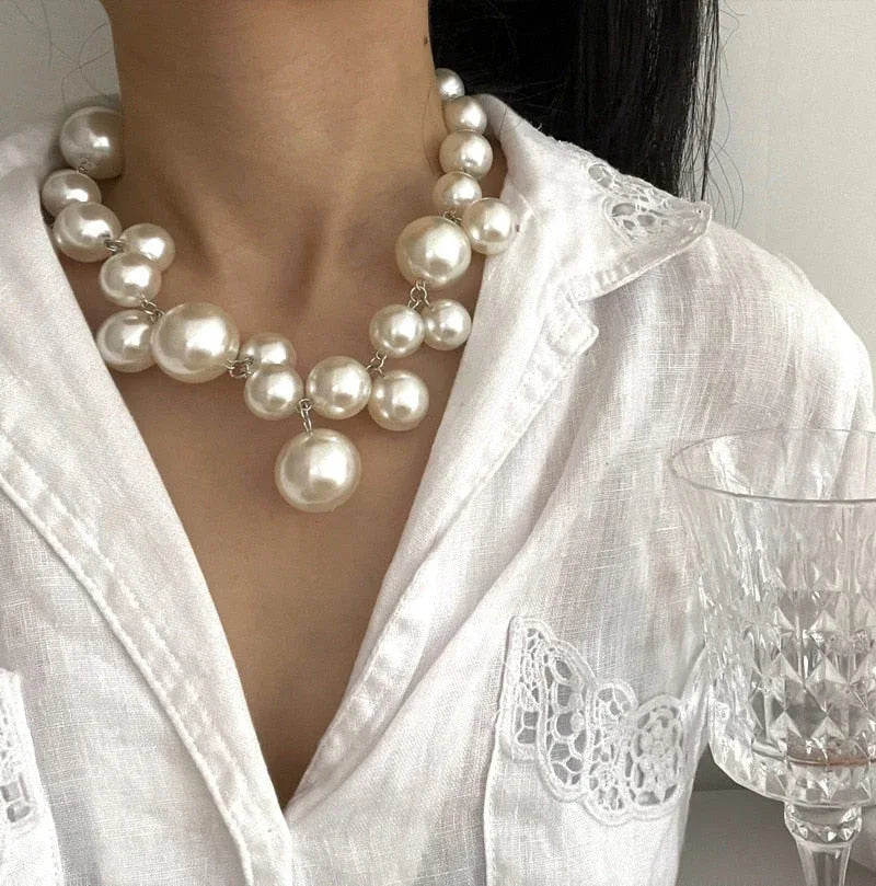 Charming Pearl Necklace