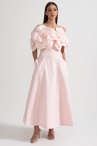 Herbata | Sukienka Midi Bez Ramiączek z Dużymi Kwiatowymi Akcentami z Tkaniny