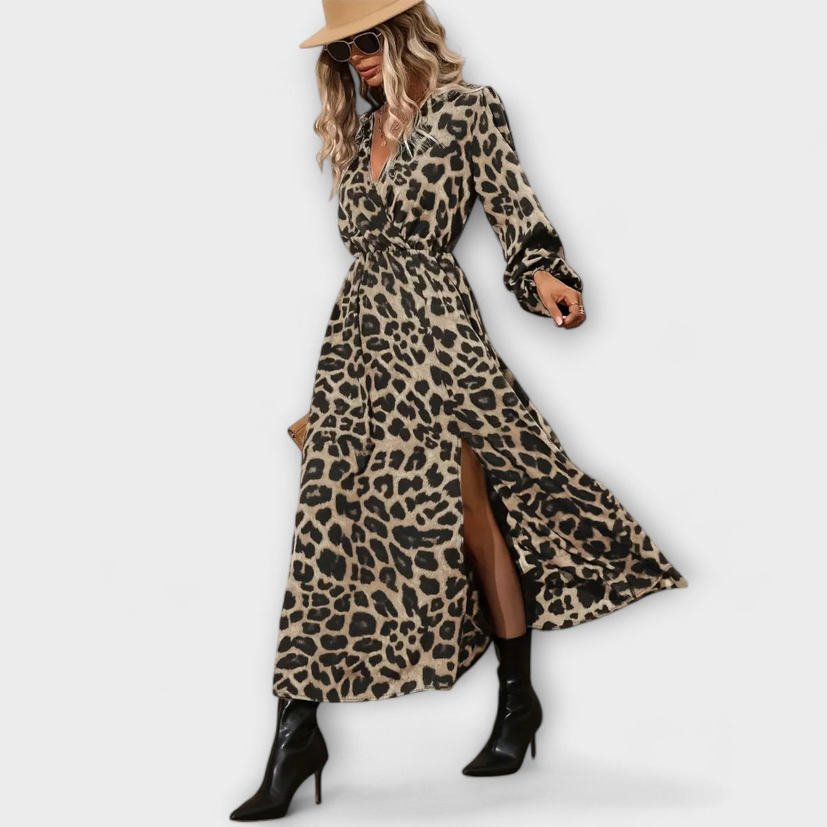 Natalie - Stylish Dress with Leopard Print