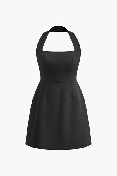 Nina | Seksowna Sukienka Mini na Szelkach