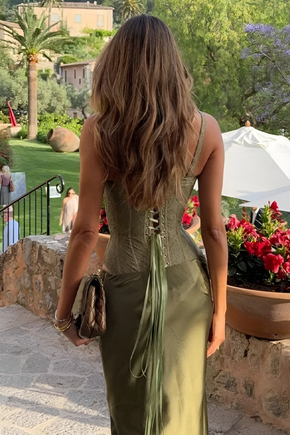 Rina | Elegancka Sukienka z Połyskiem