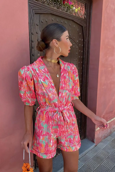 Jinte | Modny Kombinezon z Dekoltem w Serek