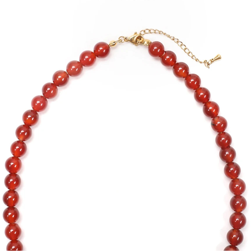 Stylowy naszyjnik z czerwonego agatu