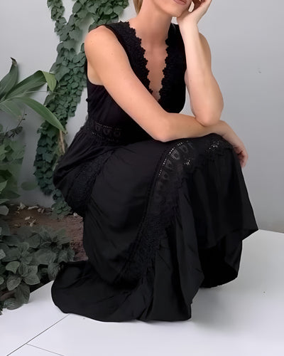 Charlotte | Sukienka z koronką ręcznie robioną i dekoltem w kształcie litery V