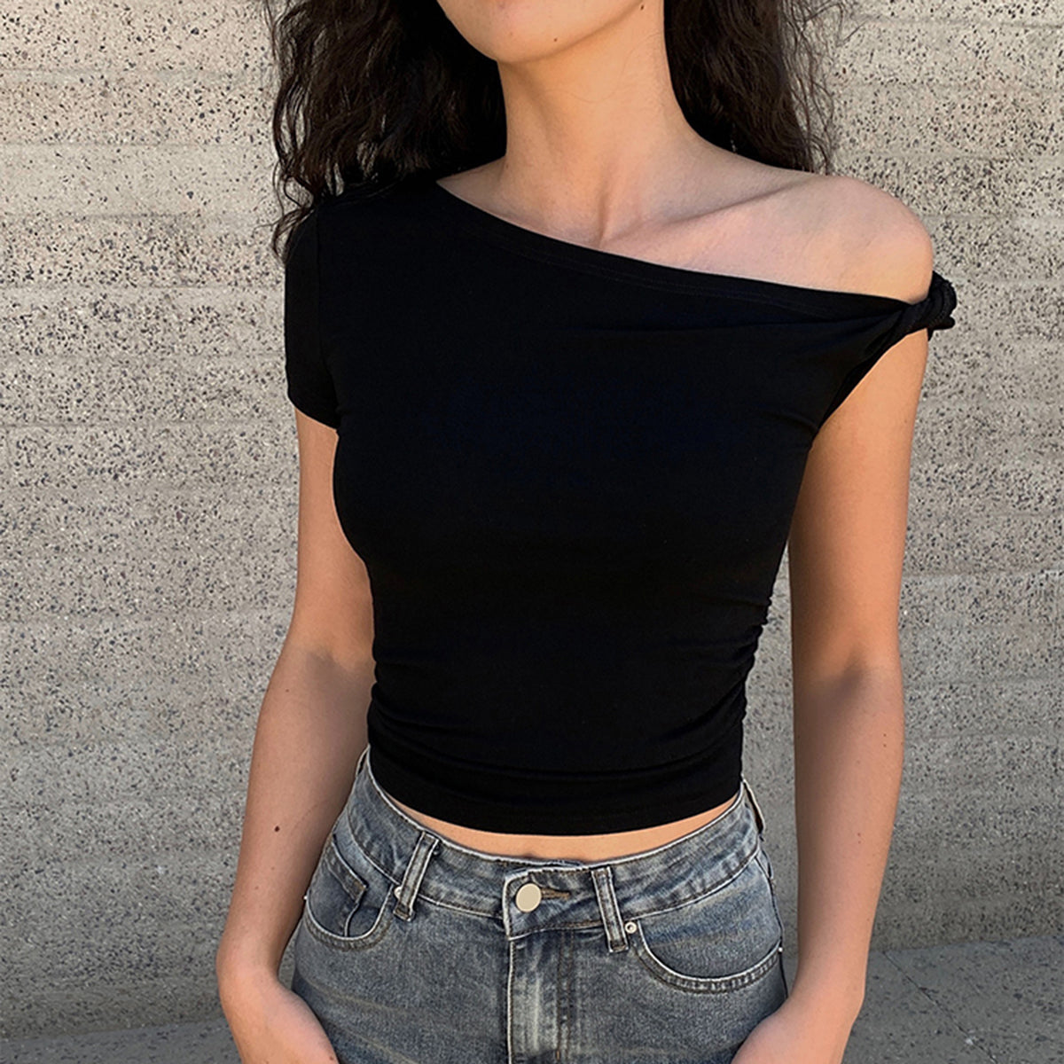 Sophia | Asymetryczny top na jedno ramię