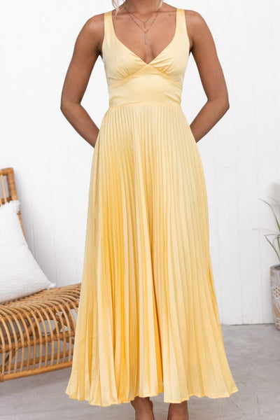 Lurelle | Sukienka maxi z plisowanym dekoltem w serek