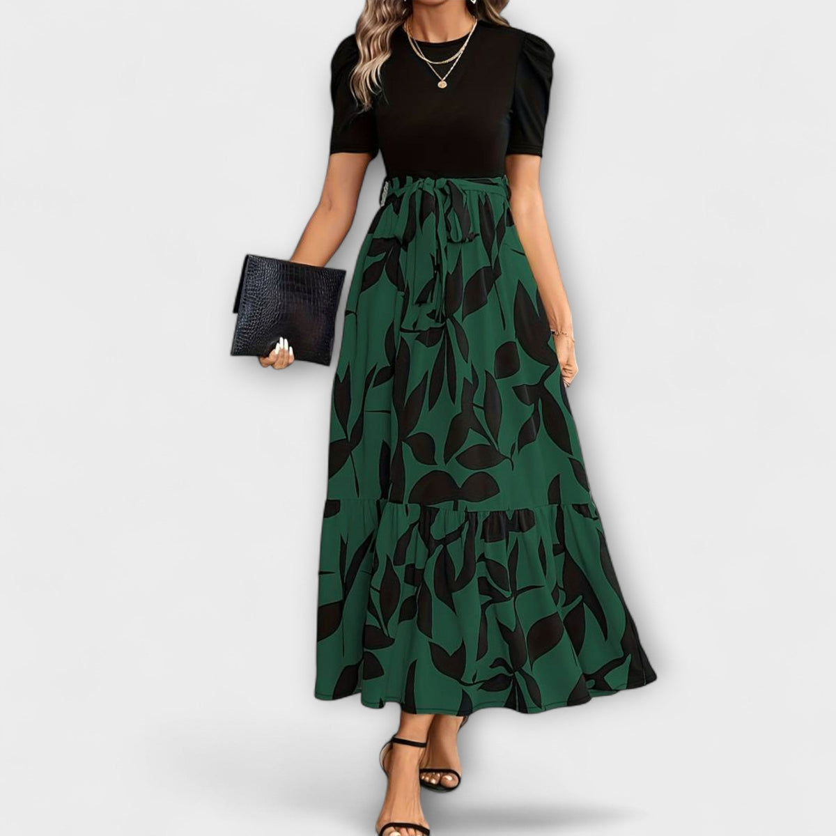 Luna - Summer Dress with Floral Pattern and Round Neckline