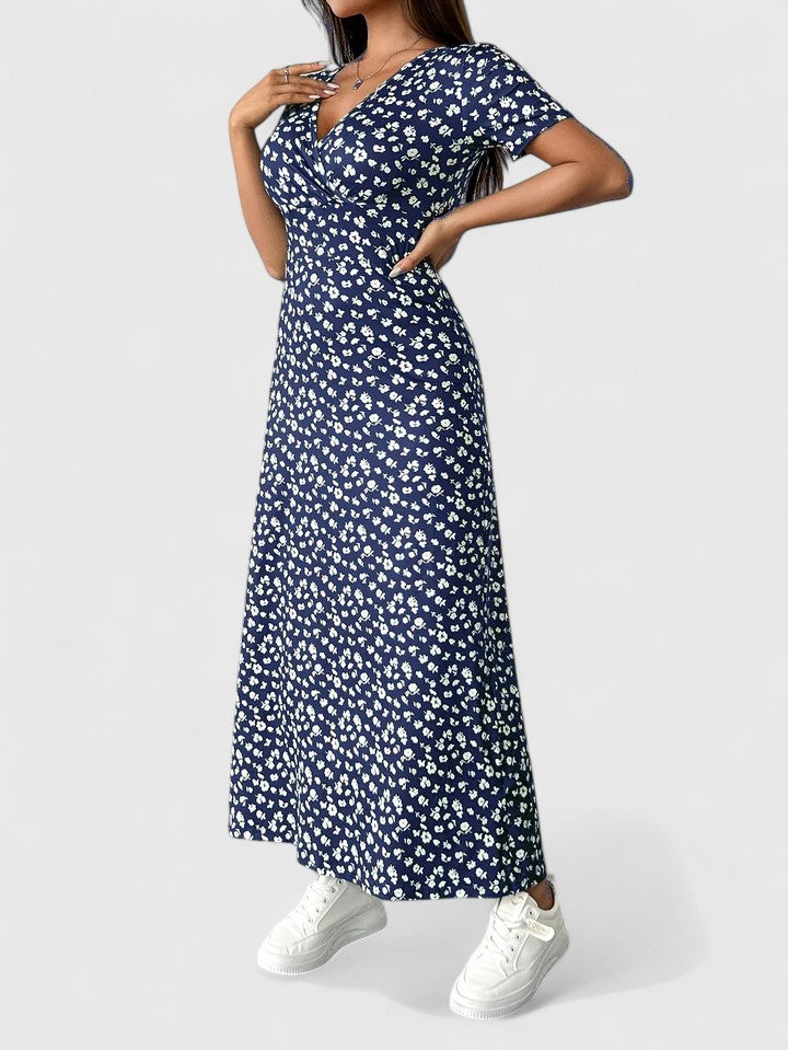 Yulivette | Sophisticated Maxi Dress