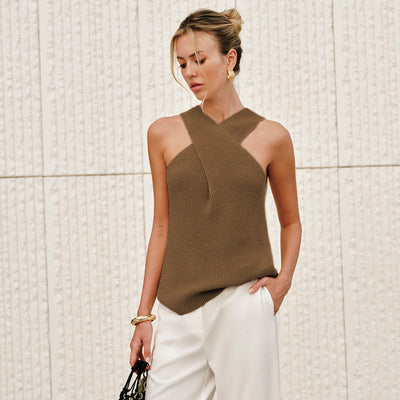 Camila | Top na ramiączkach z kołnierzem krzyżowym