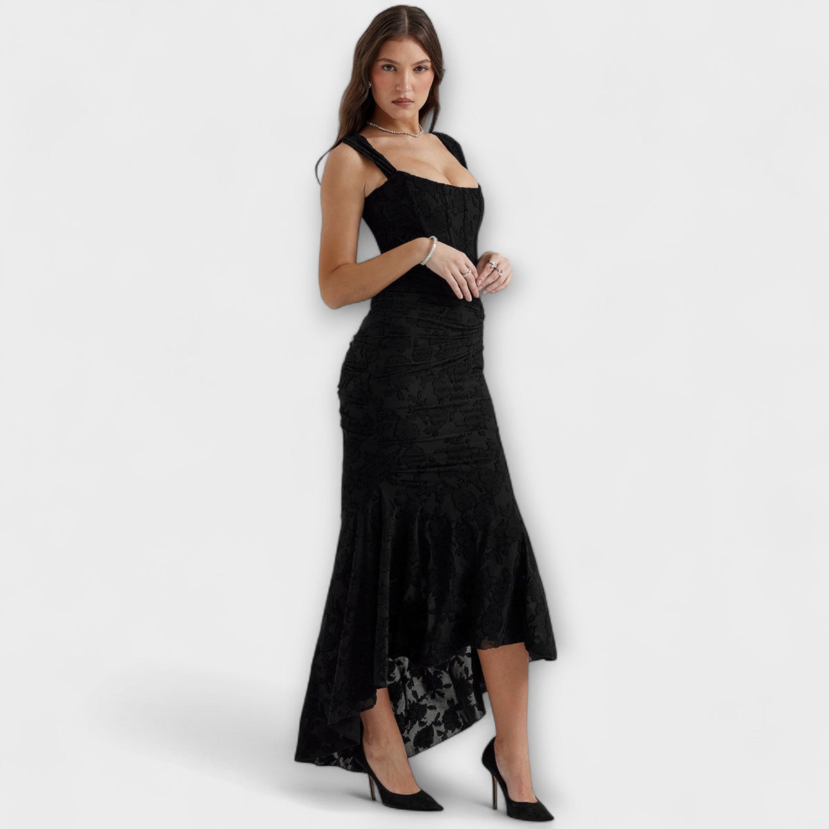Renske - Long Dress with Elegant and Refined Corset