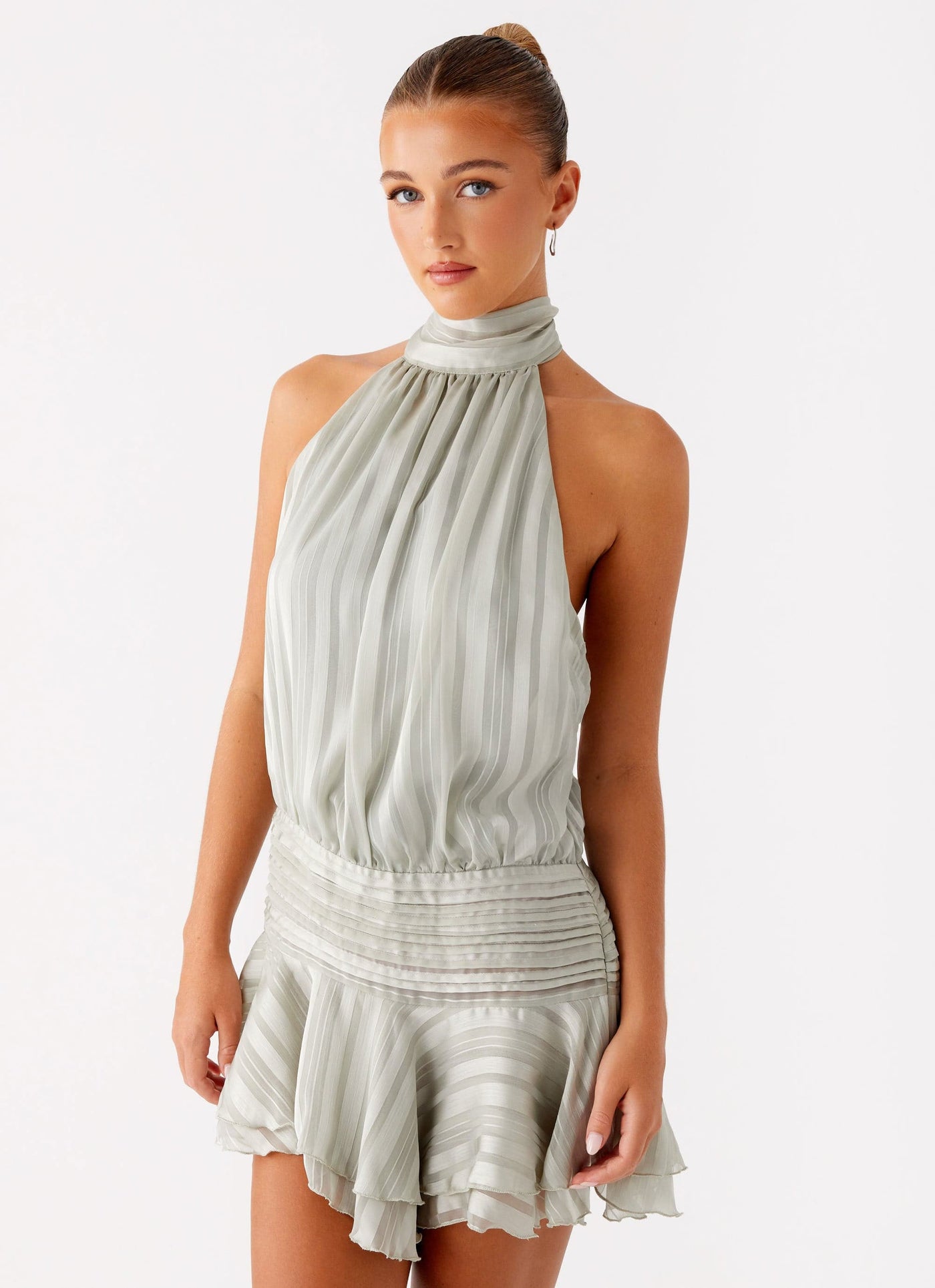 Lemina | Elegancja w Wygodzie – Sukienka Idealna na Każdą Okazję