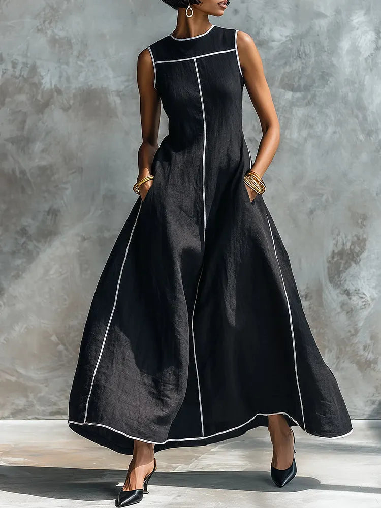 Amalia | dress with round neck, sleeveless, loose-fitting model