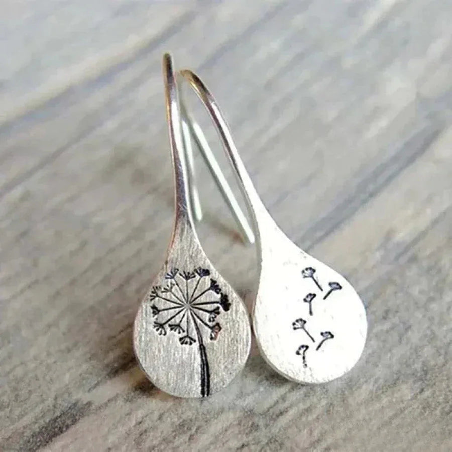 Elegant Silver Earrings in Dandelion Leaf Design