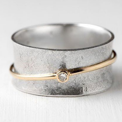 Vintage Srebrny Pierścionek z Złotą Linią i Cyrkoniami