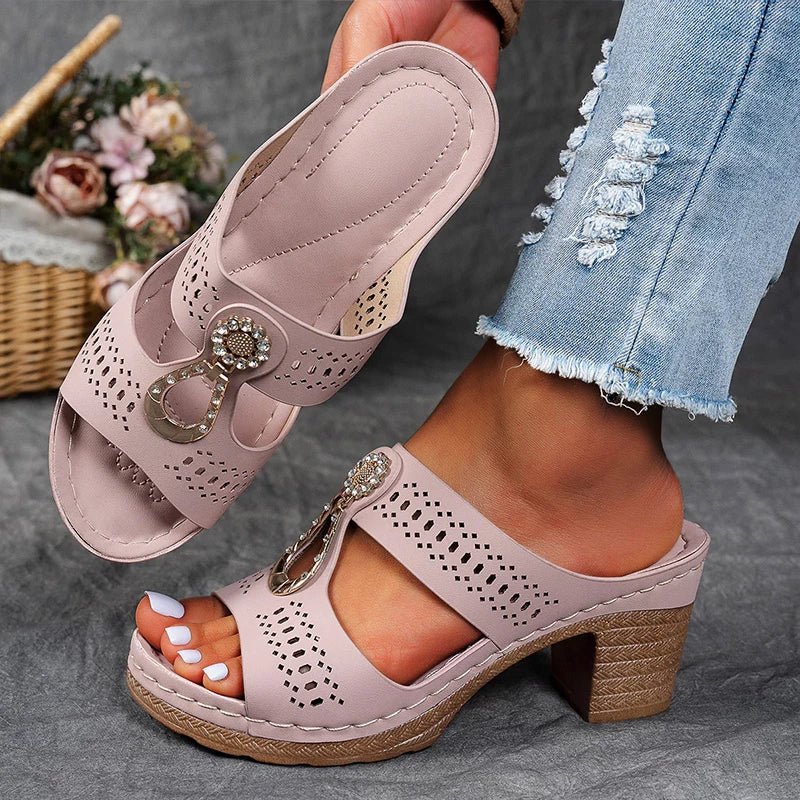 FAIITH | CHIC AND COMFORTABLE ORTHOPEDIC SANDALS